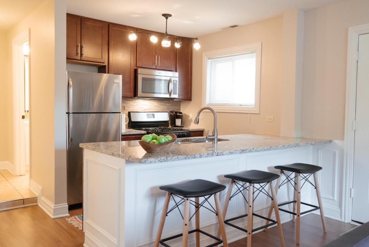 Cozy & Stylish 2Br Apt Near O'Hare Int'L Airport - Central Cozy Dunning Buitenkant foto
