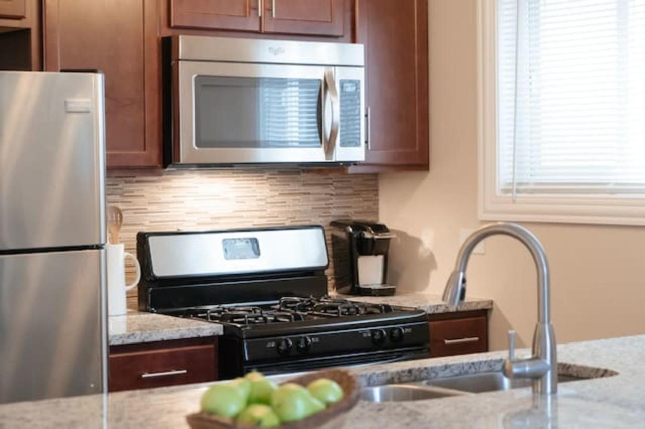 Cozy & Stylish 2Br Apt Near O'Hare Int'L Airport - Central Cozy Dunning Buitenkant foto